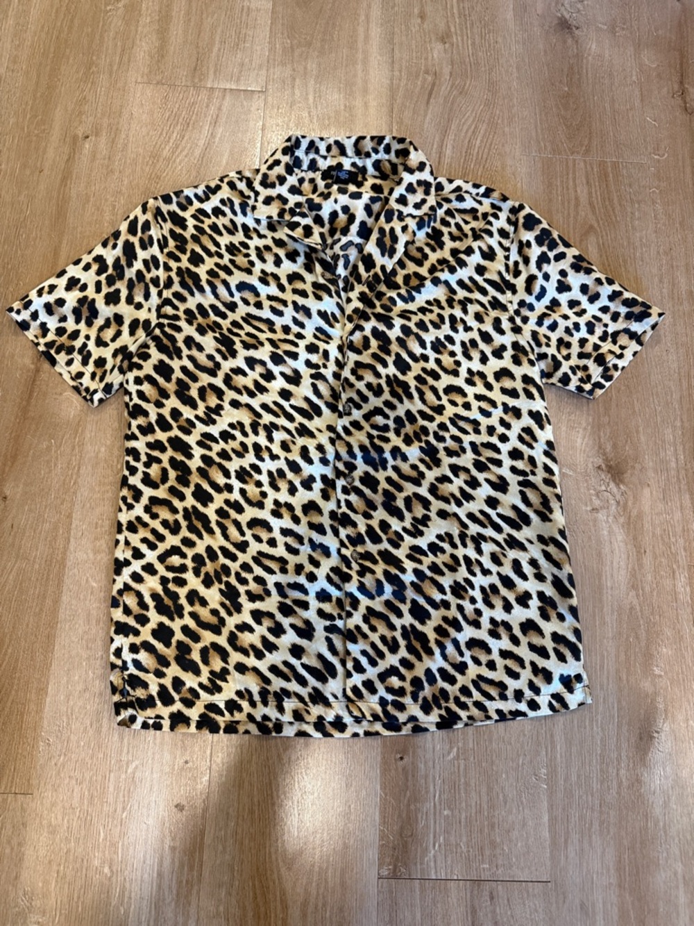 Men's Short-Sleeve Leopard Print Shirt - Cream & Black